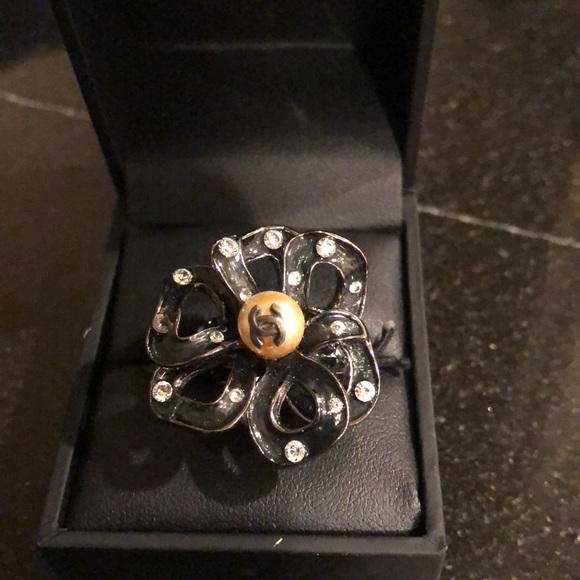 Chanel ring